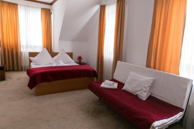 Cabana Izvoarele Doftanei Traisteni Bagian luar foto